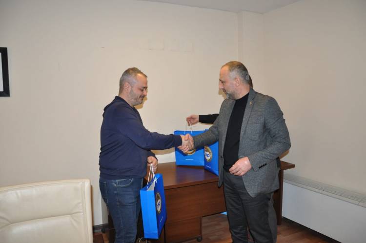 Zonguldak Ticaret Ve Sanayi Odası Yönetim Kurulu Başkanı Metin Demir, Ztso Personelinin Yeni Yılını Kutladı