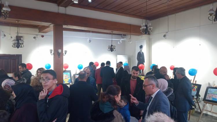  Zonguldak Gönüllüleri Platformu Sergi Açtı