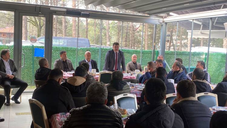 Gmis'in 4 Şubat'ta Gerçekleştirilecek Genel Kurulu Öncesinde Karadon Bölgesi Delegeleri, Birlik-Dayanışma Toplantısı Düzenledi