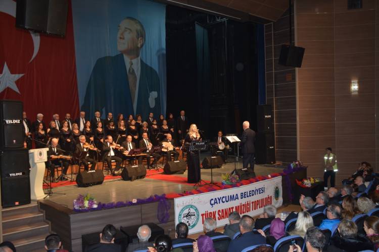 Çaycuma Belediyesi Türk Sanat Müziği Topluluğu Yeni Yıl Konseri 