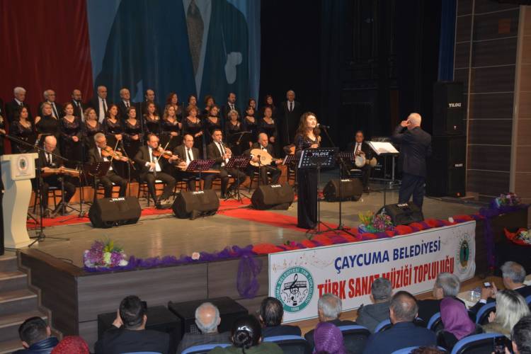 Çaycuma Belediyesi Türk Sanat Müziği Topluluğu Yeni Yıl Konseri 