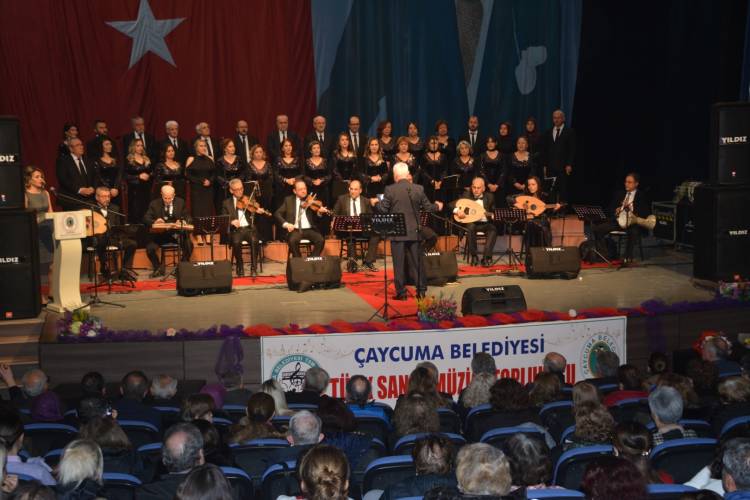 Çaycuma Belediyesi Türk Sanat Müziği Topluluğu Yeni Yıl Konseri 