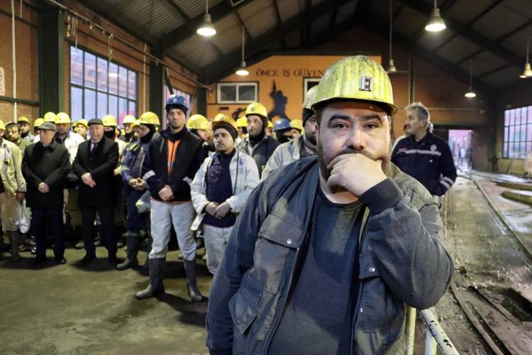 Kozlu'da Kaybettiğimiz 8 Maden İşçisi Dualarla Anıldı
