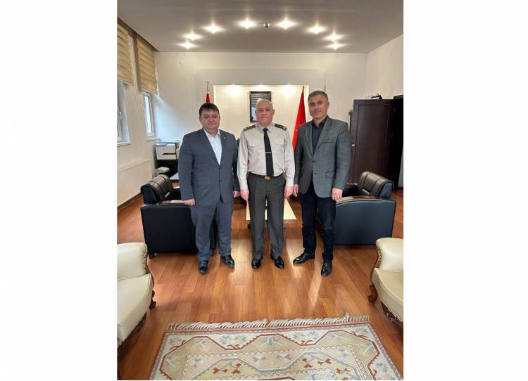 Genel Maden İşçileri Sendikasından Tuğgeneral Üstün'e Nezaket Ziyareti